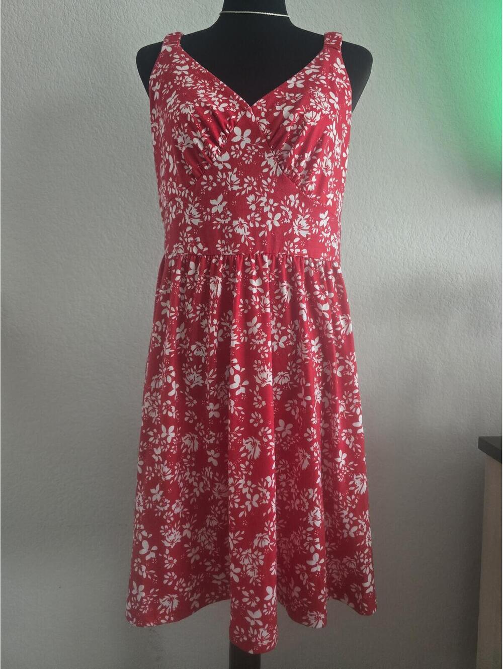 MSBasic Red Floral Sleeveless Sundress Size L